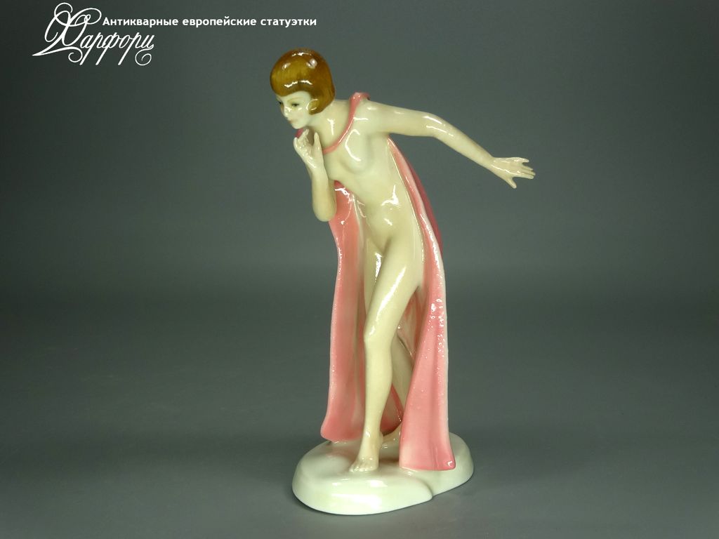 Купить фарфоровые статуэтки KARL ENS, Девочка в плаще, Германия